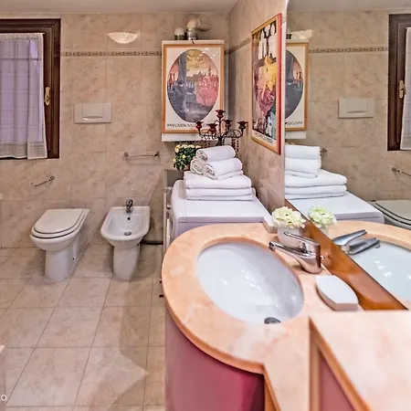 Palazzina Adorata - Venisejetaime Apartman *